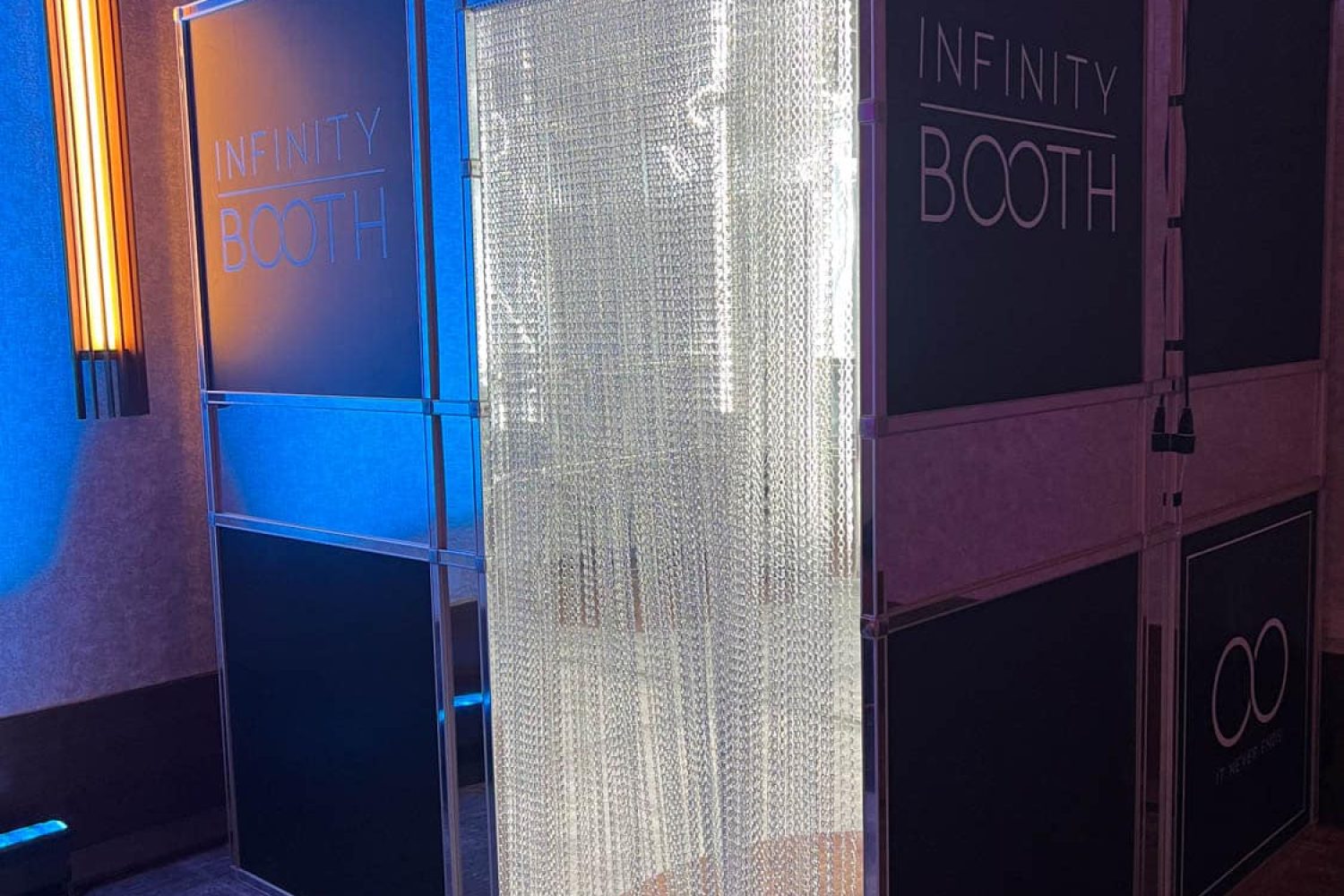Infinity Booth