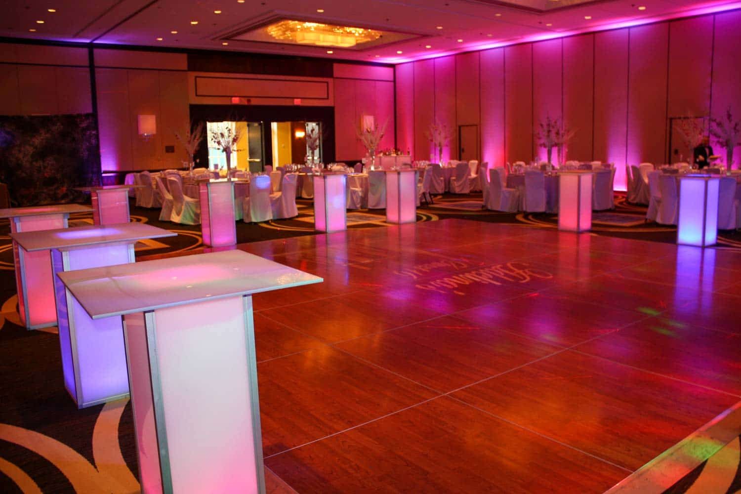 Wood-dance-floor-rentals-ct-ma-ri-ny