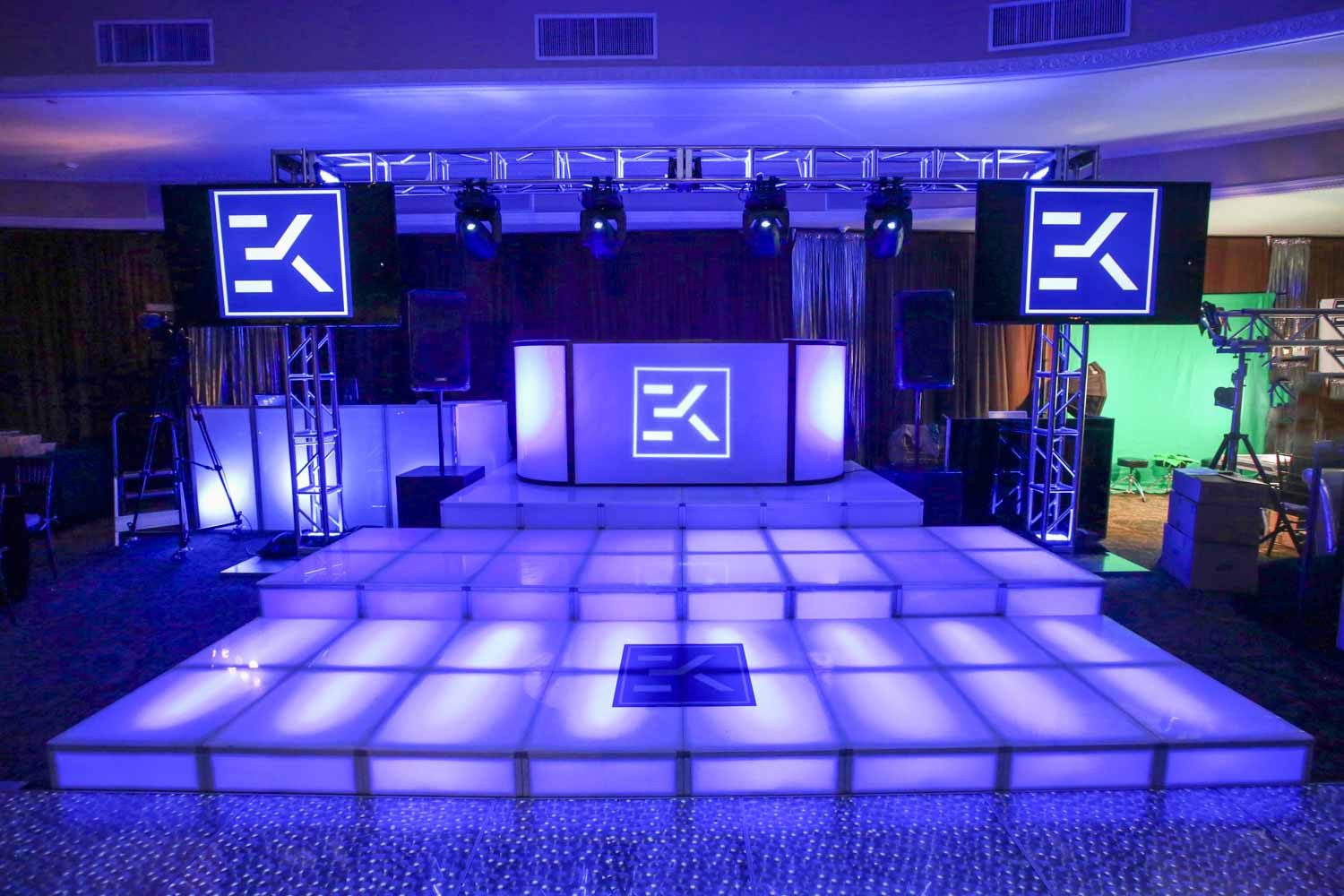Light Up Stage Rentals in NY, CT, MA & RI